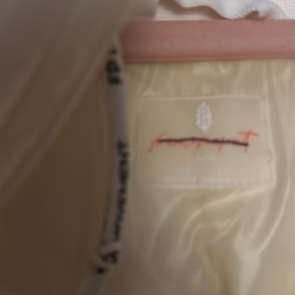 Free People Movement Patricia Packable Poncho Puffer- Size Large - Picture 6 of 7